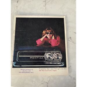 1964 Pontiac Tempes Le Mans Coupes and Convertible Sedan Sales Brochure